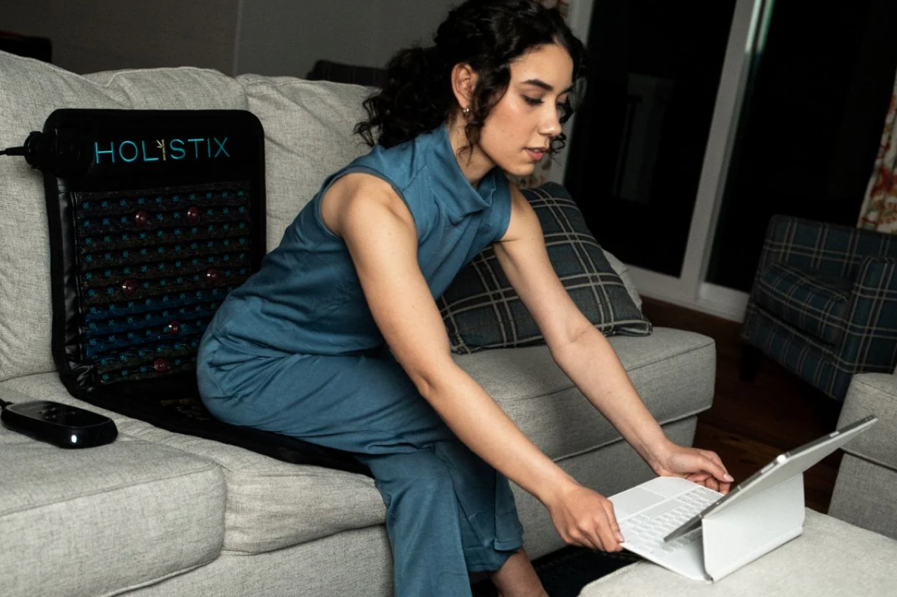 Holistix Paragon demi travel-friendly PEMF mat targeted PEMF for on the go