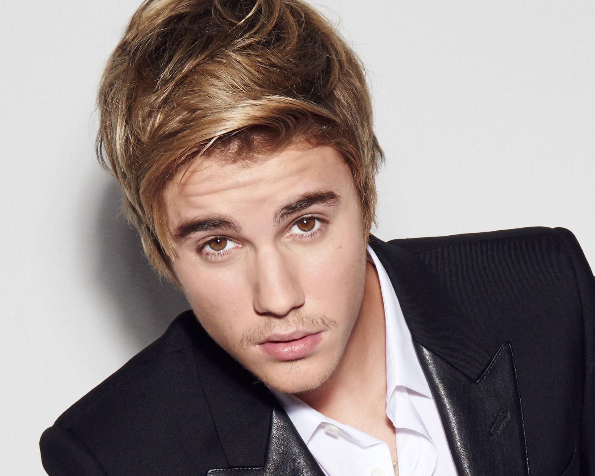 justin-biebers-tour-routine